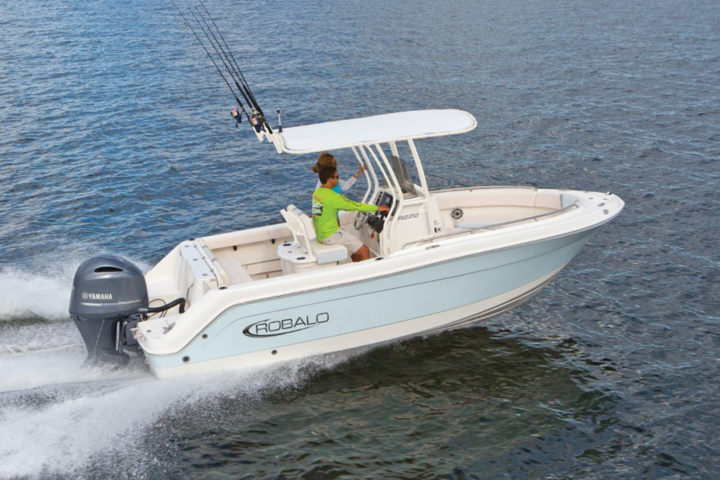 Robalo R222 Boat from Winsel's Boats in Valdosta, GA