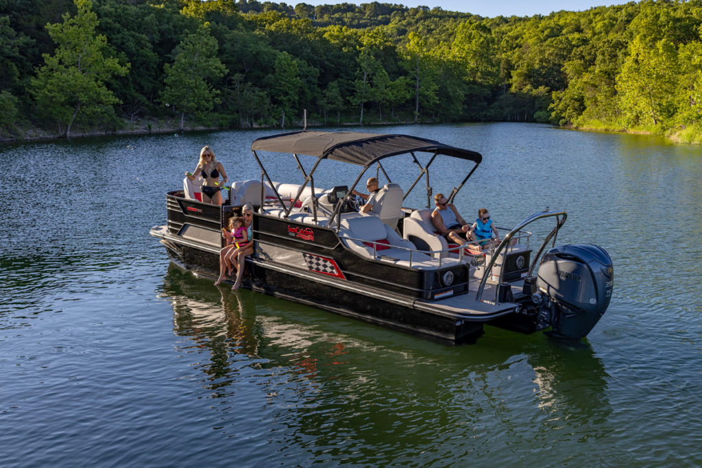 SunCatcher Elite 326SS DLX from Winsel's Boats in Valdosta, GA